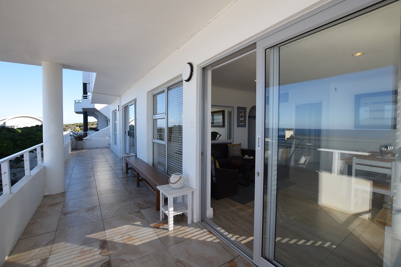 Balcony 2